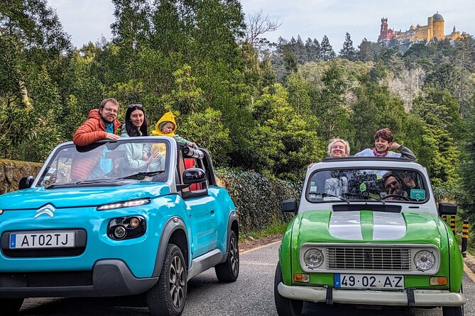 Private Local Sintra Tour: Palaces & Coast by Classic Car or Jeep - What the guide adds to the day