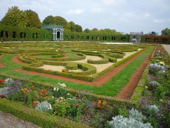 Private Schönbrunn Palace and Gardens Tour - Key points at a glance