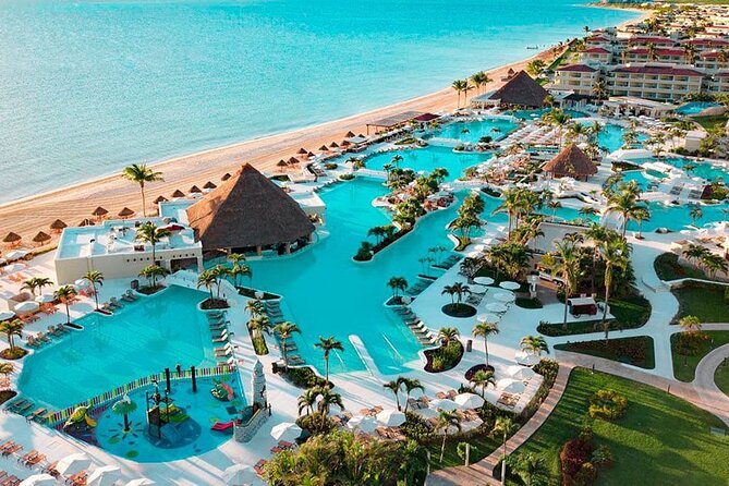 Private Shuttle in Cancun Airport and Moon Palace Sunrise - Key points at a glance