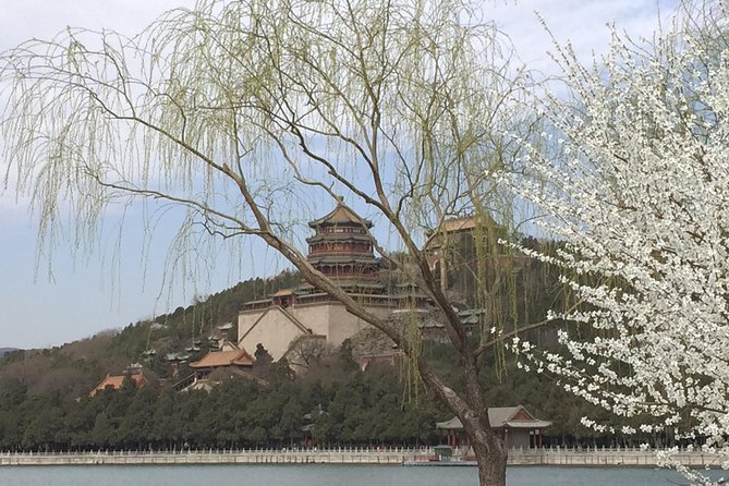 Private Summer Palace Walking Tour + Custom Scenic Route Add-Ons - The six-hour route adds the palace’s quieter corners