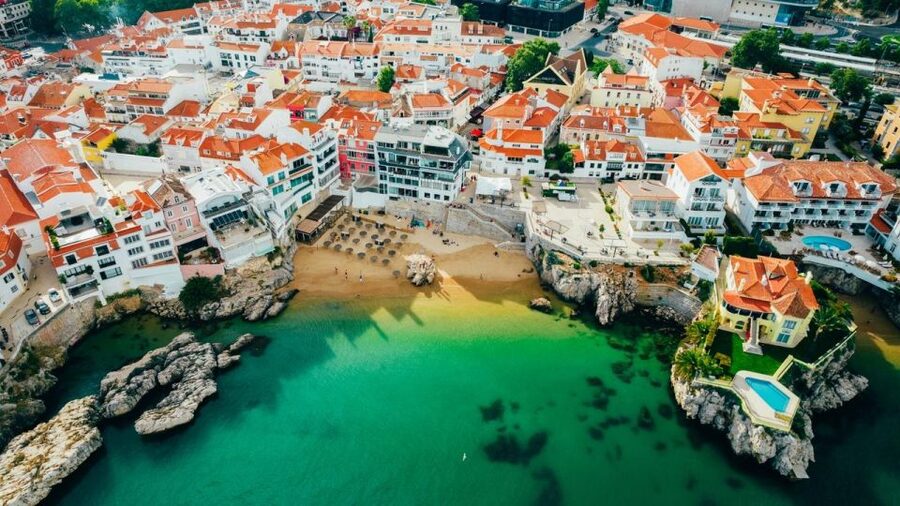 PRIVATE Tour From Lisbon: Sintra, Pena Palace and Cascais - Sintra’s historic center and the National Palace