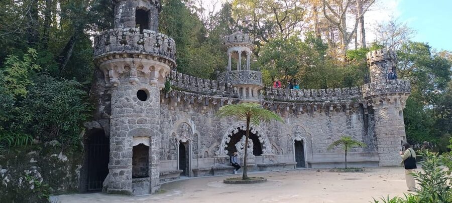 Private tour from Lisbon to Sintra, Pena palace, Regaleira - Pena Palace: color, towers, and a high view