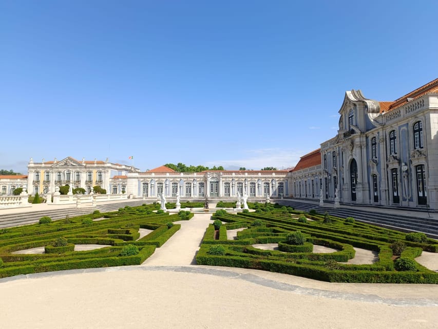 Private tour from Lisbon to Sintra, Pena palace, Regaleira - Sintra village and a useful lunch break