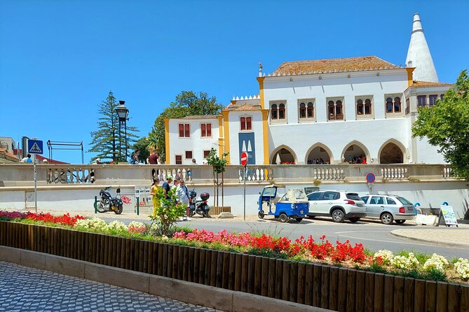 Private Tour Sintra, Palaces and Mountain Tuk Tuk(2 to 6 people) - Vale dos Lagos and the best photo pause