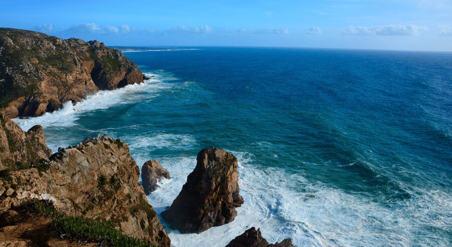 Private Tour : Sintra, Pena palace, Cabo da roca, Cascais - A Guide Who Shapes the Day