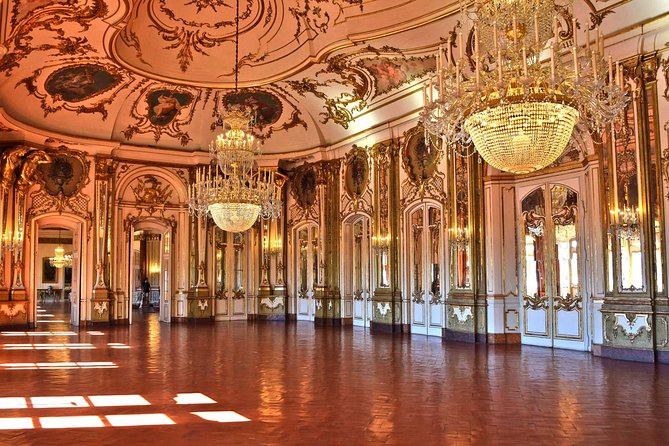 Private Tour to Queluz and Mafra palaces and Ericeira surf Coast - How much guiding should you expect?