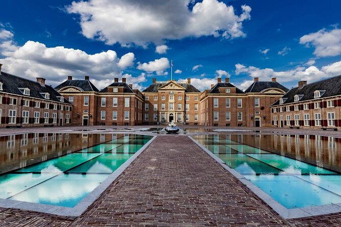 Private Tour to Royal Palace & Castle de Haar from Amsterdam - From Amsterdam to the royal summer palace