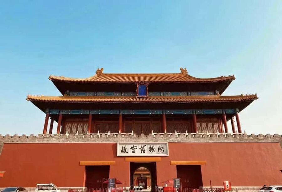 Private Trip to Great Wall+Summer Palace with English Driver - The Summer Palace: Gardens, Lake, and Imperial Pavilions