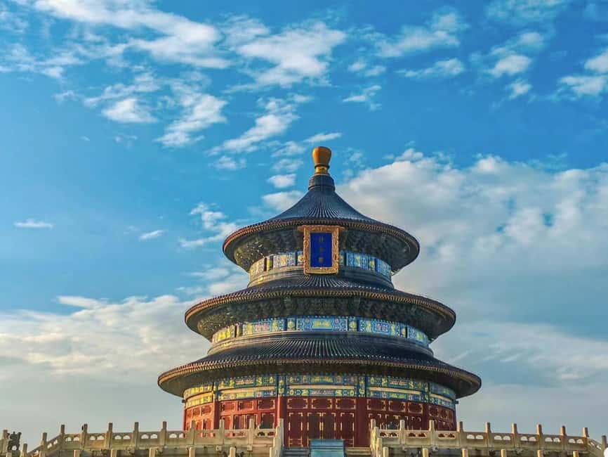 Private Trip to Great Wall+Summer Palace with English Driver - Tiananmen Square and the Order of the Day