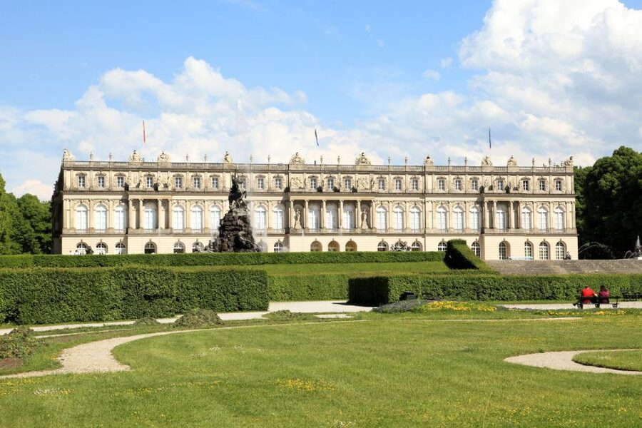 Private Van Tour to the Royal Palace of Herrenchiemsee - From Munich to the shores of Lake Chiemsee