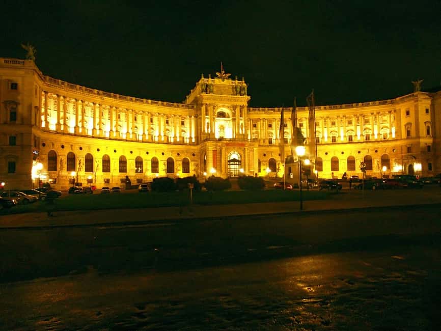 Private Vienna Night Tour – Palaces & City Lights - Schönbrunn Palace and the Gloriette view
