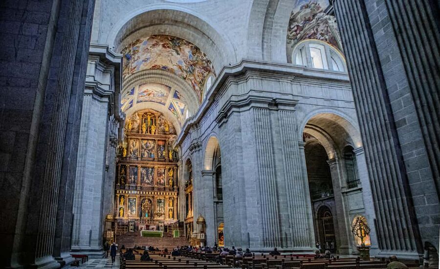 PRIVATE VIP tour: El ESCORIAL Monastery & Palace & Library - The Golden Library and Philip II’s books