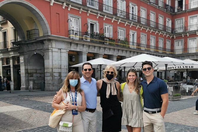 Private Walking Tour to Royal Palace and Old Town of Madrid - What the private price really buys you