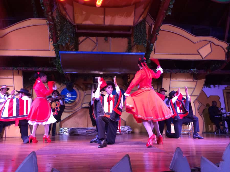 Rafain Palace: Barbecue Dinner Show - Who will enjoy this most