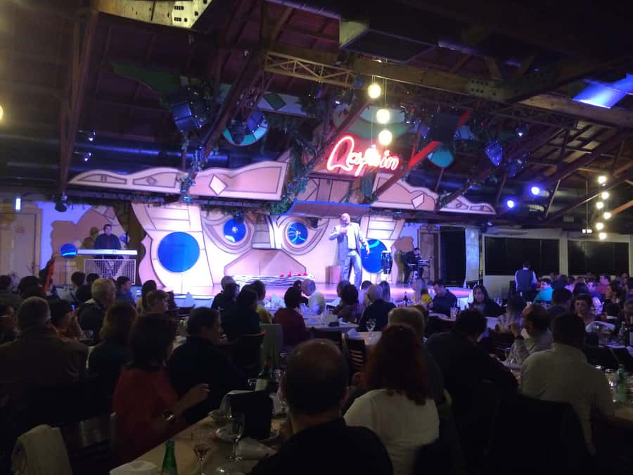 Rafain Palace: Barbecue Dinner Show - Hotel transfers from Foz do Iguaçu