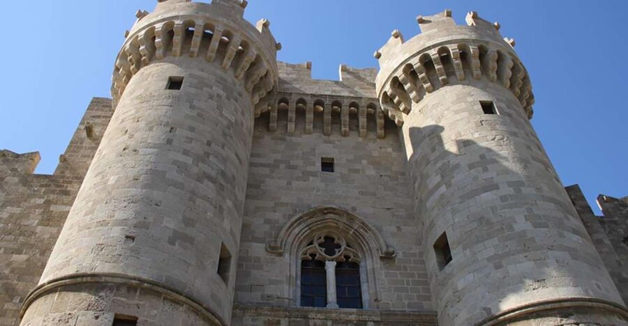 Rhodes: Palace of the Grand Master Ticket and Private Tour - Entering the palace with your ticket ready