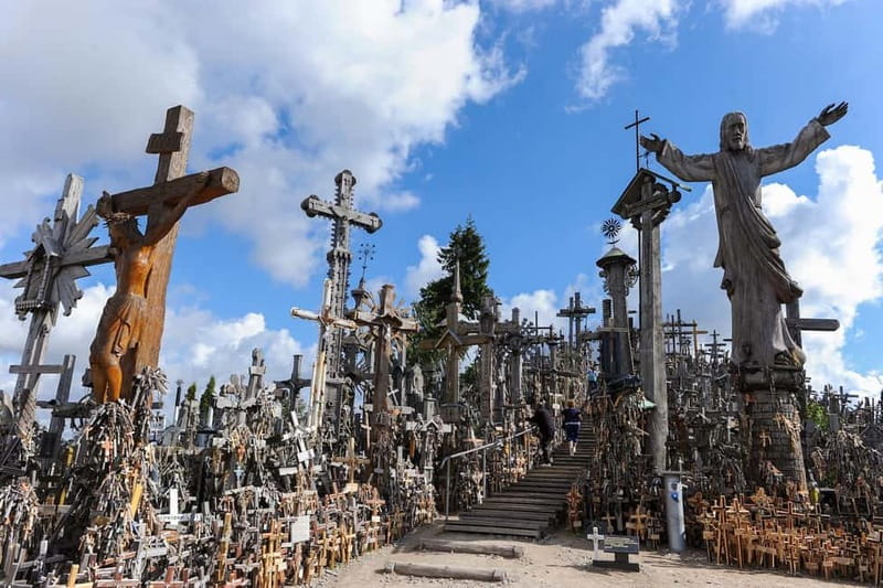 Riga: Hill of Crosses, Guided Rundale Palace & Bauska Castle - What makes this day trip worth your time