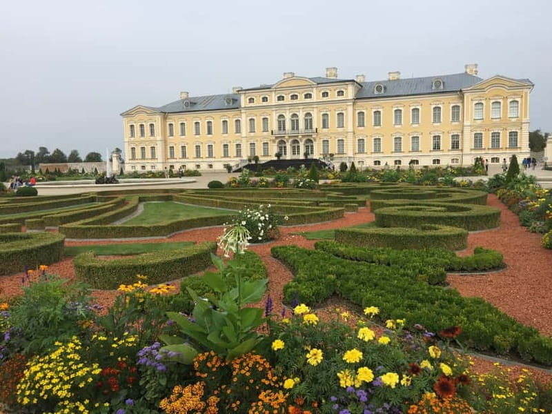Riga-Vilnius:Rundale palace/Hill of Crosses/Medieval Kernave - Leaving Riga in a private vehicle