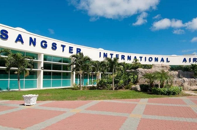 Riu Reggae/Riu Montego Bay/Riu Palace Private Airport Transfer - Who should book this private transfer?