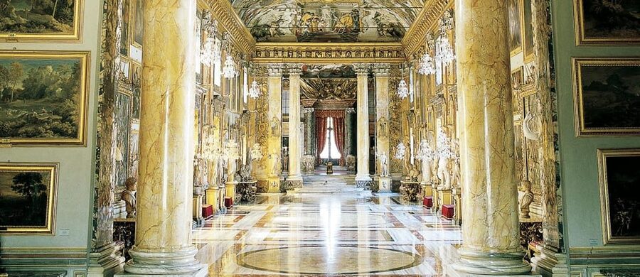 Rome: Colonna Palace Guided Tour - The Galleria Colonna: begin with the palace at full volume