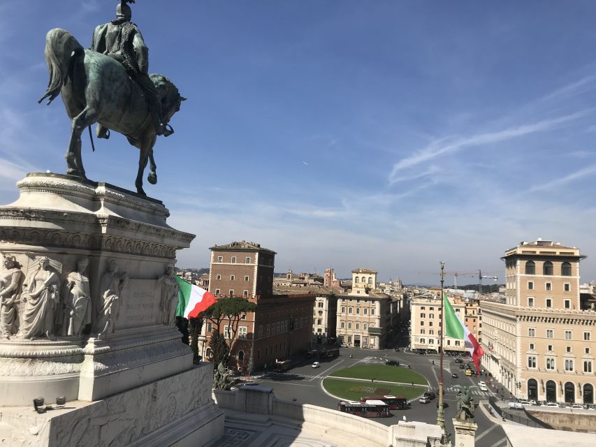 Rome: Palazzo Venezia Reserved Entrance with Museum - The Vittoriano Monument and the Altar of the Fatherland