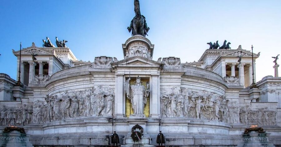 Rome: Vittoriano with Rooftop & Palazzo Venezia Hosted Entry - Practical details that affect your visit