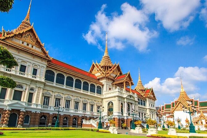 Royal Palace Bangkok Entrance Ticket with Hotel Pick Up - Who will get the most from this experience?