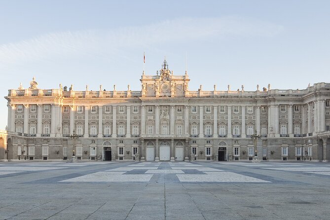 Royal Palace of Madrid Early Entrance Tour Skip-The-Line Ticket - What 90 minutes feels like inside