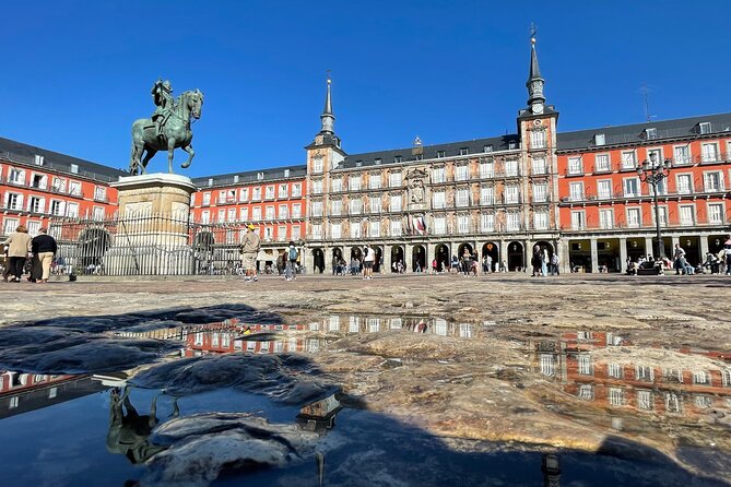 Royal Palace of Madrid Small Group Skip the Line Ticket - Mercado de San Miguel and Madrid’s edible side