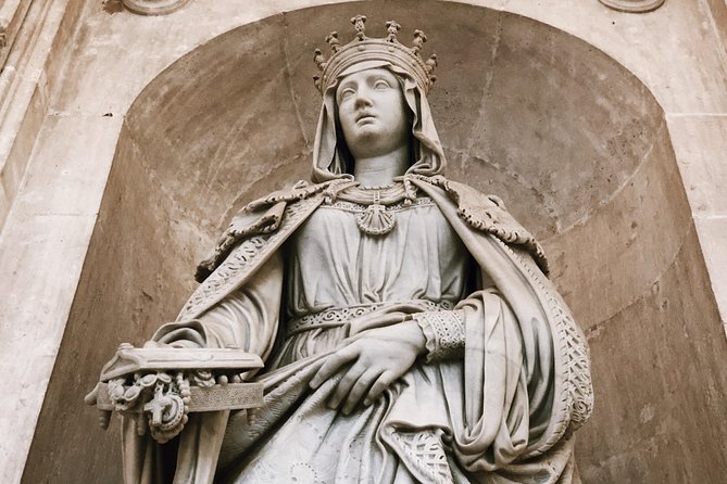 Royal Palace + Old City Madrid Exclusive Guided Walking Tour - Why the Royal Palace is the main event