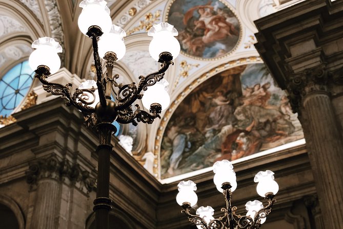 Royal Palace + Old City Madrid Exclusive Guided Walking Tour - Real Casa de Postas and Mercado de San Miguel