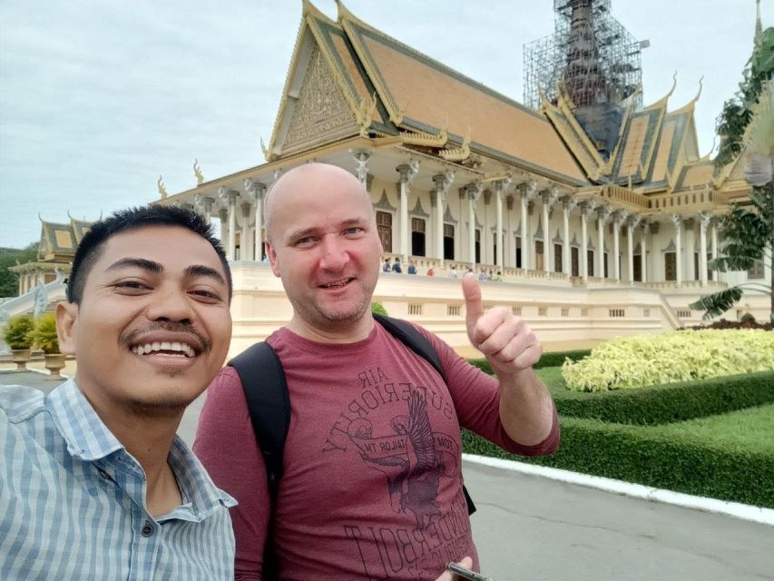 Royalpalace, Toul Sleng (S21), Museum & Killing Field - Tuol Sleng S21: confronting the prison’s past
