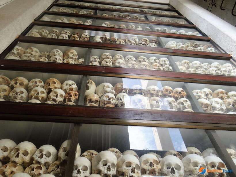 Royalpalace, Toul Sleng (S21), Museum & Killing Field - The tuk-tuk ride to Choeung Ek