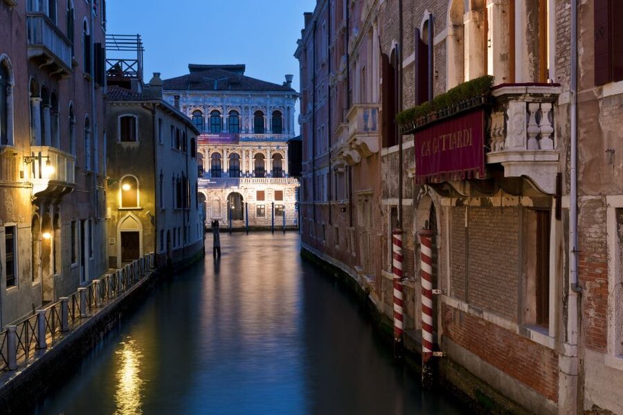 Saint Mark's and Doge's Palace: VIP After Hours Tour - The Bridge of Sighs and the prison route