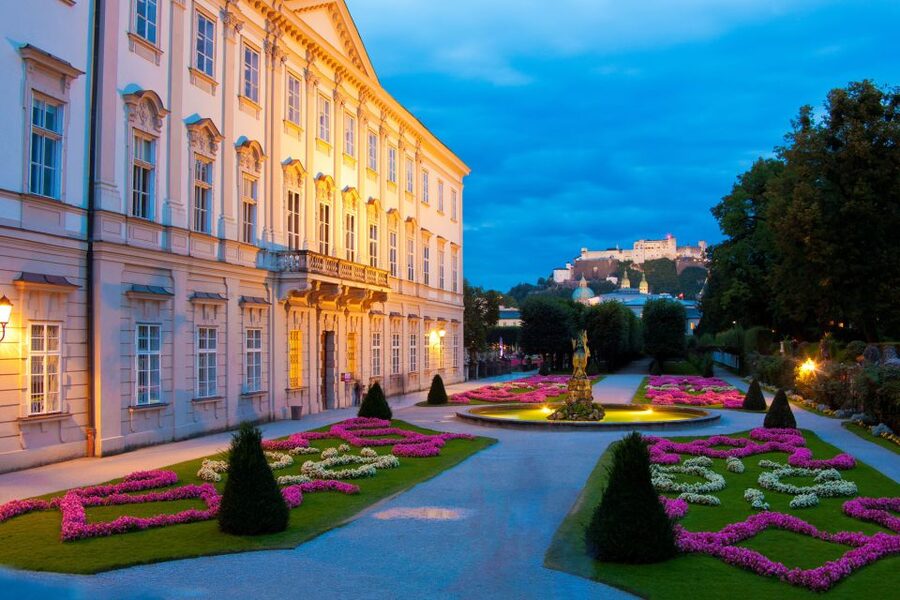 Salzburg: Dinner and Classical Concert at Mirabell Palace - Seats, timing, and the concert experience