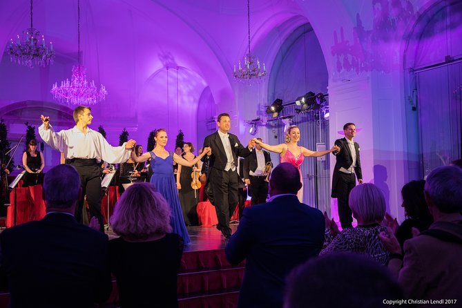 Schönbrunn Palace Concerts in Vienna - The Orangery and its palace setting
