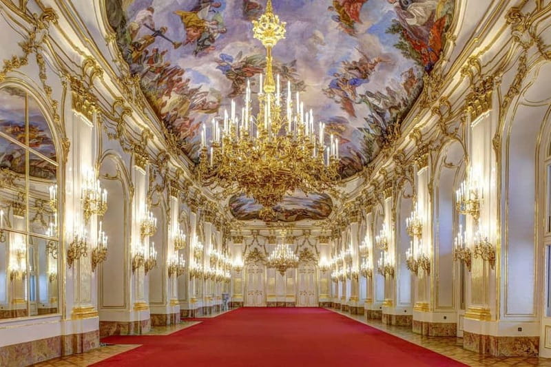 Schönbrunn Palace: Exclusive Ticket after the opening hours - A Quiet Entry Into Schönbrunn at 5:30 PM