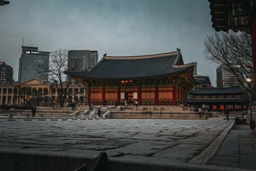 Seoul: Colonial History Tour with Prison&Palace, Market Food - Seoul City Hall and the road toward Sungnyemun Gate