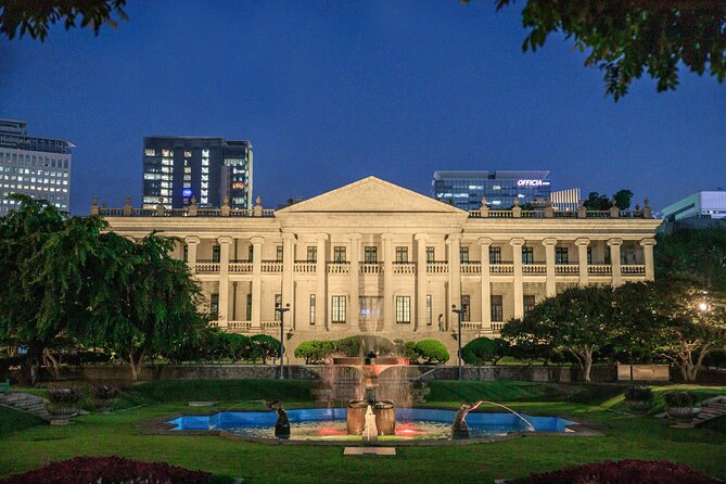Seoul: Deoksugung Palace Night Tour - Entering through Daehanmun Gate