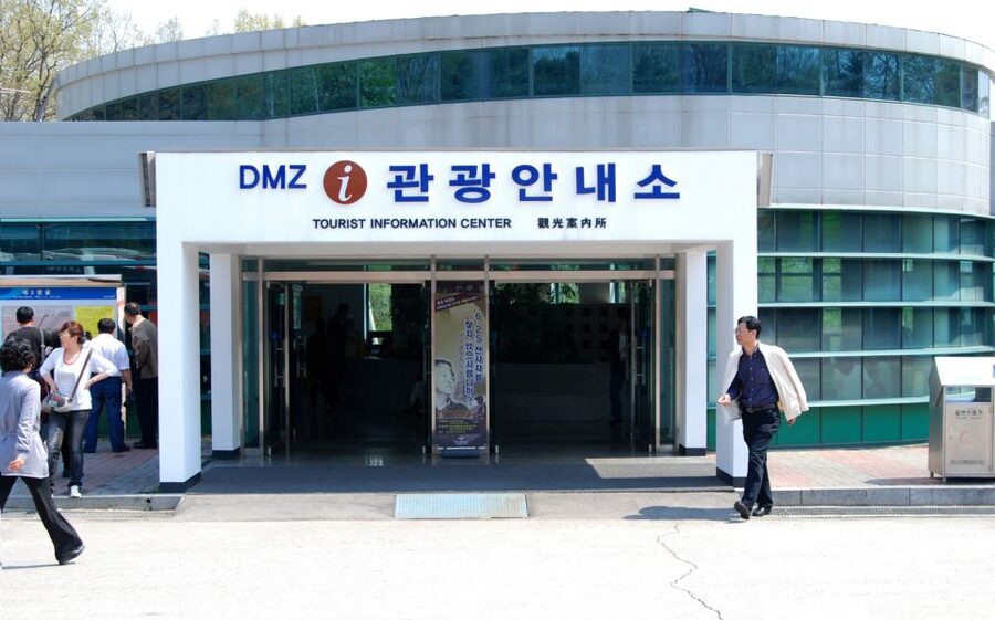 Seoul: DMZ, Gyeongbokgung Palace & City Tour - Starting at City Hall at 7:30 AM