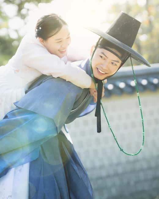 Seoul: Professional Hanbok Photography at Gyeongbok Palace - Why this Seoul photo experience works