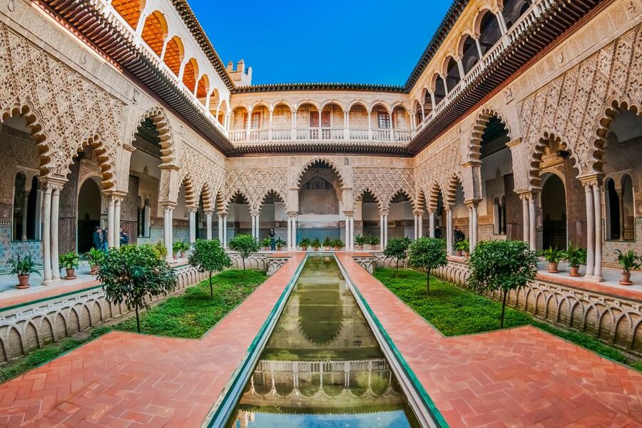 Seville: Alcázar Guided Palace Tour with Priority Access - Courtyards that reward a slower look