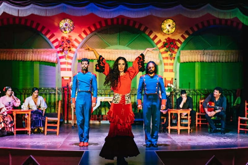 Seville: Flamenco at El Palacio Andaluz with Optional Dinner - Seating, atmosphere, and common distractions