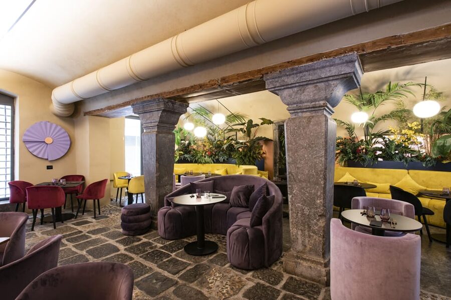 Sicilian wine tasting and hors d'oeuvres in an 18th century palace - How the one-hour tasting unfolds