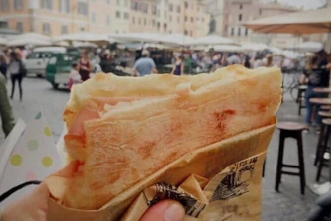Sightseeing Guided Tour of Florence by Night including Duomo & Palazzo Vecchio - What the 15-person limit really changes
