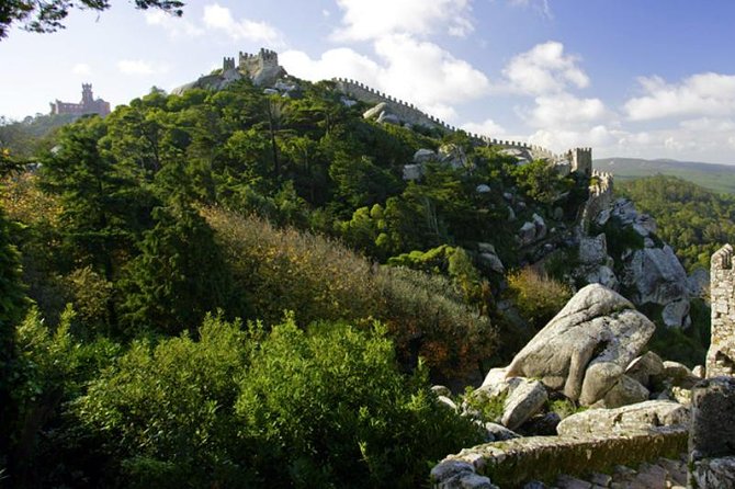 Sintra & Cascais Day Tour with Pena Palace Entry and Gardens Walk - A taste of Cascais by the bay