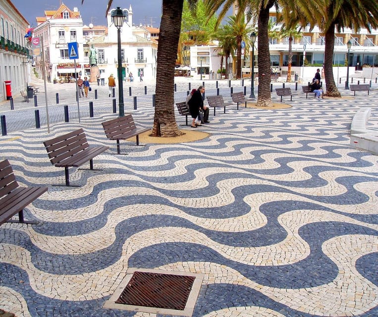 Sintra: Full-Day Deluxe Tour with Pena Palace ticket - Pena Palace: the day’s main event