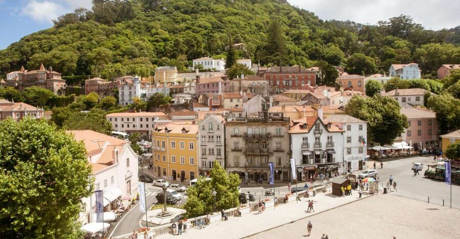 Sintra: Half-Day Tour with Royal Palace Ticket - Cabo da Roca from March through October