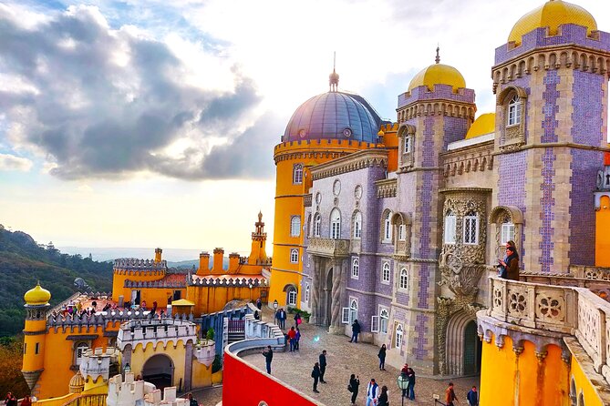 Sintra Half Day with Pena Palace and Regaleira from Lisbon - What the guides add