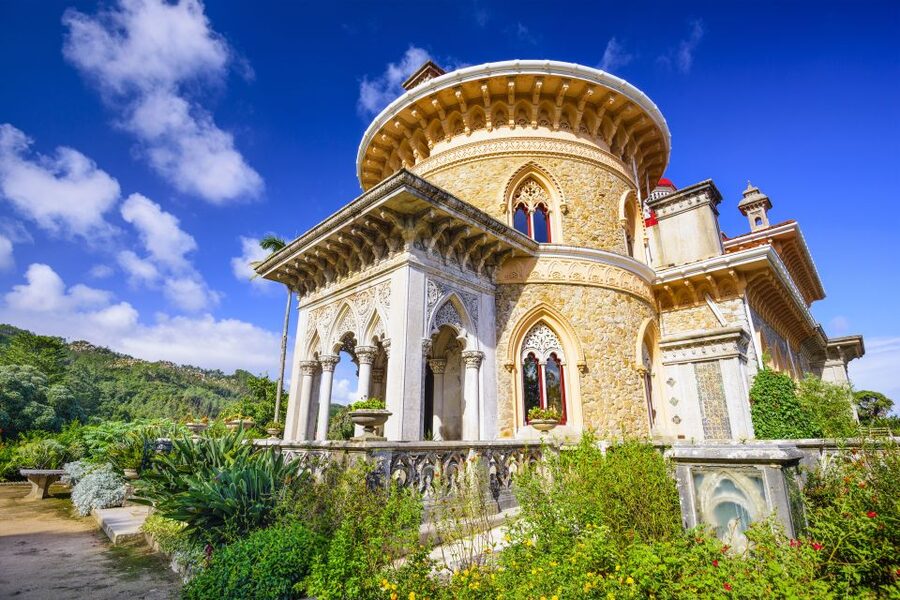 Sintra: Monserrate Palace & Park Ticket - Inside the palace: small in size, strong in detail